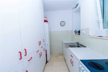 Dubrovnik Villa for 5 Guests with Outdoor Pool