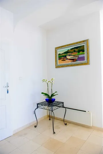 Dubrovnik Villa for 5 Guests with Outdoor Pool