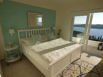 Orašac Air-Conditioned Villa with Pool for 4