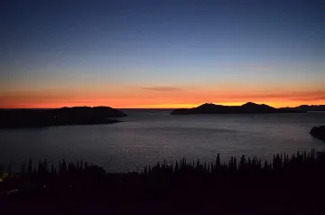 Orašac Air-Conditioned Villa with Pool for 4