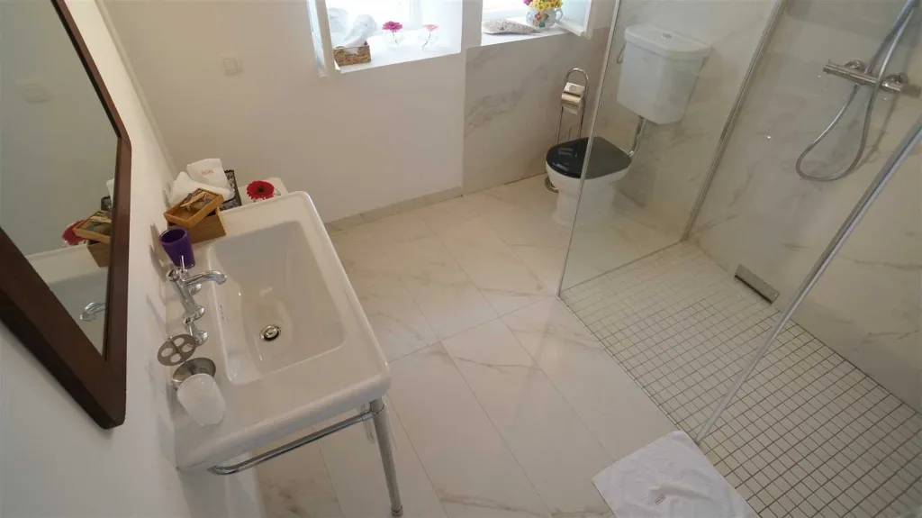 Orebić Villa with Swimming Pool for 9 Guests