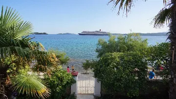 Orebić Villa with Swimming Pool for 9 Guests