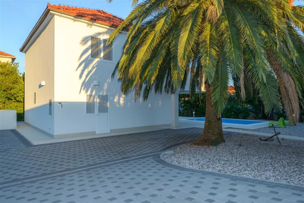 Villa in Orebić for 8 Guests with Swimming Pool