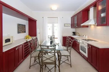 Orebić Villa with Swimming Pool and 4 Bedrooms