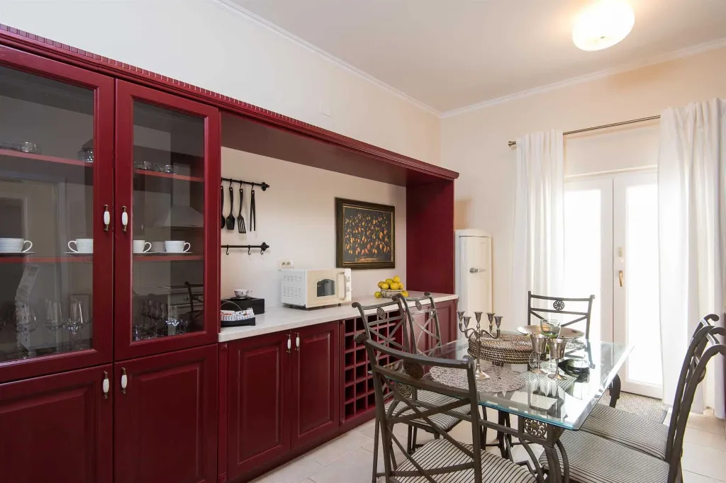 Orebić Villa with Swimming Pool and 4 Bedrooms