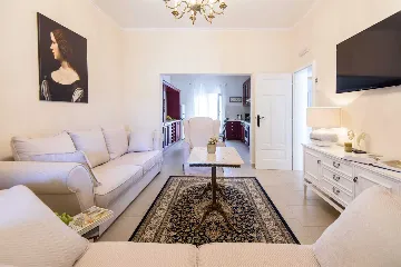 Orebić Villa with Swimming Pool and 4 Bedrooms