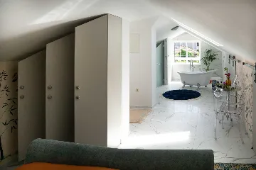 Orebić Villa with Swimming Pool and 4 Bedrooms