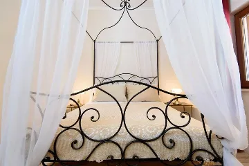 Orebić Villa with Swimming Pool and 4 Bedrooms