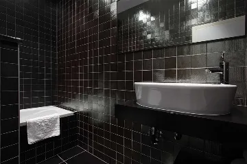 5-Bedroom Villa with Heated Pool in Drašnice