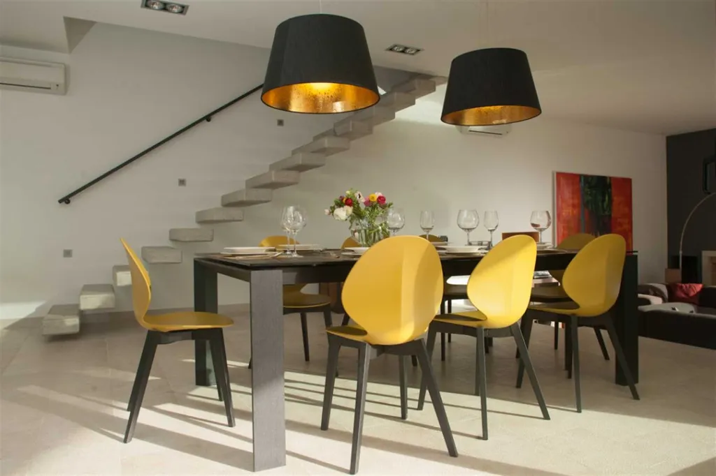 4-Bedroom Villa in Mimice for 8 Guests