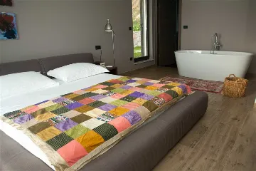 4-Bedroom Villa in Mimice for 8 Guests