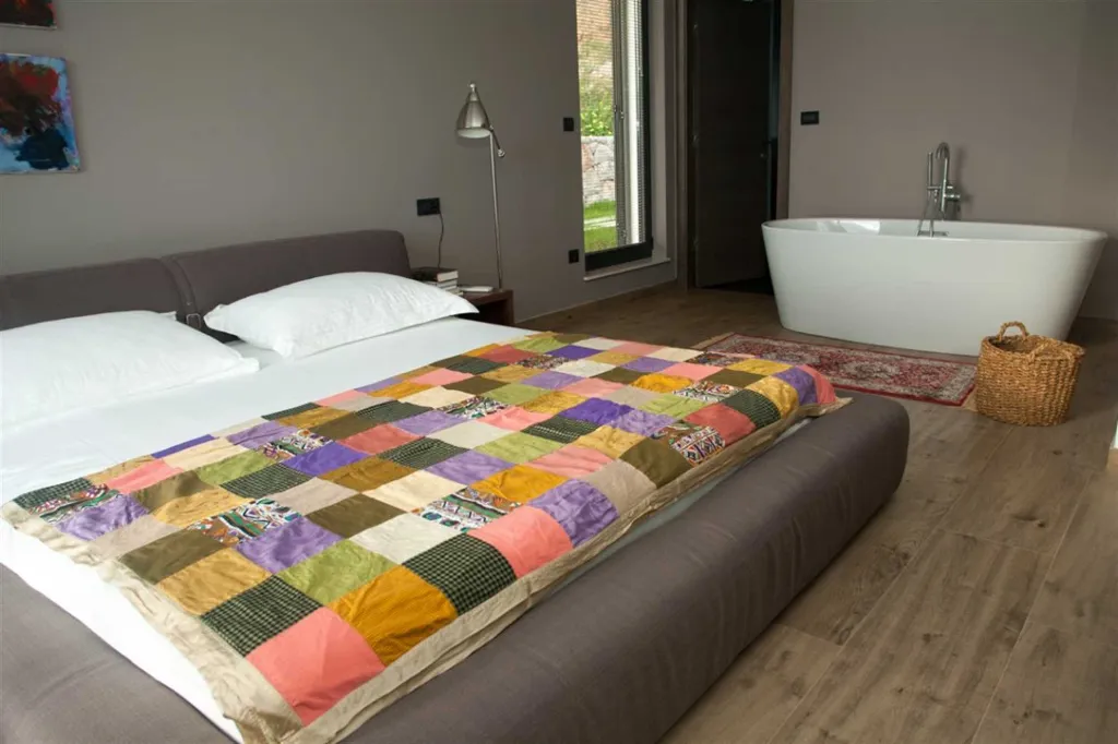 4-Bedroom Villa in Mimice for 8 Guests