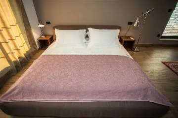 4-Bedroom Villa in Mimice for 8 Guests