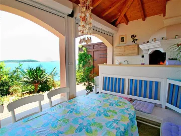 Milna Villa with Outdoor Pool for 10 Guests