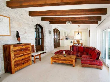 Milna Villa with Outdoor Pool for 10 Guests