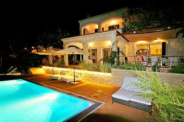Milna Villa with Outdoor Pool for 10 Guests