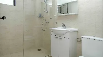 Villa in Vela Luka for 8 Guests with Pool