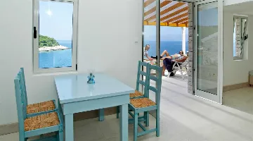 Villa in Vela Luka for 8 Guests with Pool