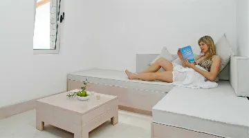 Villa in Vela Luka for 8 Guests with Pool