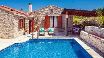 Stone Villa with Pool in Prigradica, Vela Luka