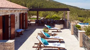 Stone Villa with Pool in Prigradica, Vela Luka