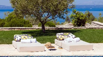 Stone Villa with Pool in Prigradica, Vela Luka