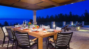 Stone Villa with Pool in Prigradica, Vela Luka