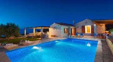 Stone Villa with Pool in Prigradica, Vela Luka
