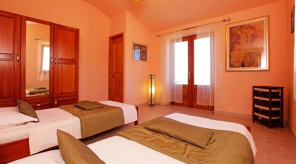 Stone Villa with Pool in Prigradica, Vela Luka