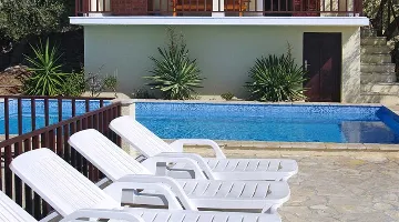 Vela Luka Air-Conditioned Villa with Private Pool