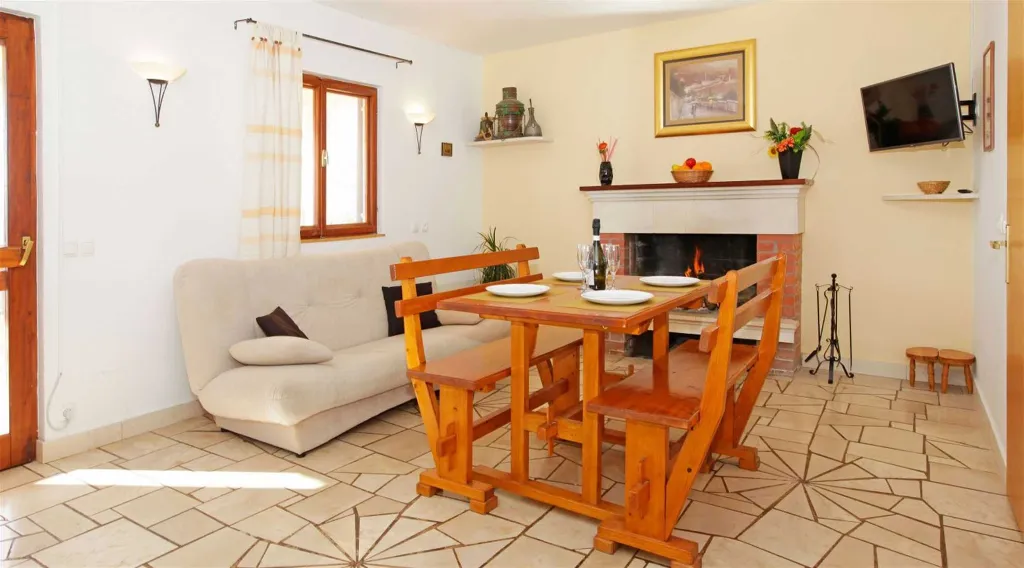 Vela Luka Air-Conditioned Villa with Private Pool