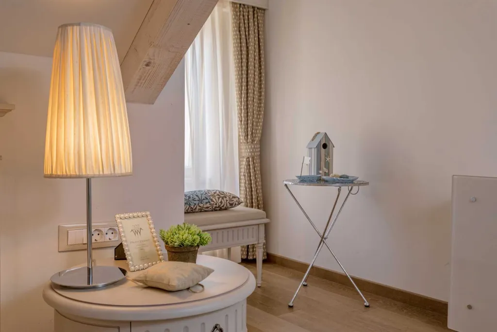 Historic 5-Bedroom Villa in Hvar with Spa Pool