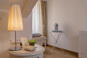 Historic 5-Bedroom Villa in Hvar with Spa Pool