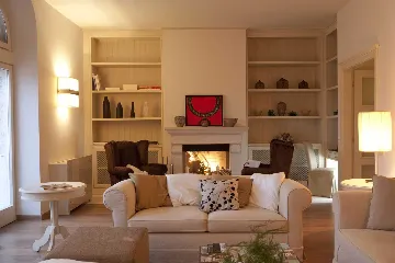 Historic 5-Bedroom Villa in Hvar with Spa Pool