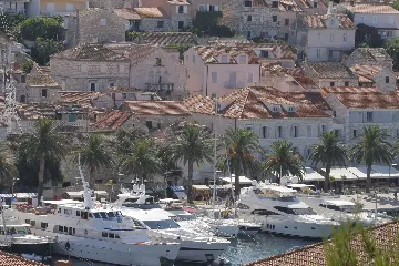 Historic 5-Bedroom Villa in Hvar with Spa Pool