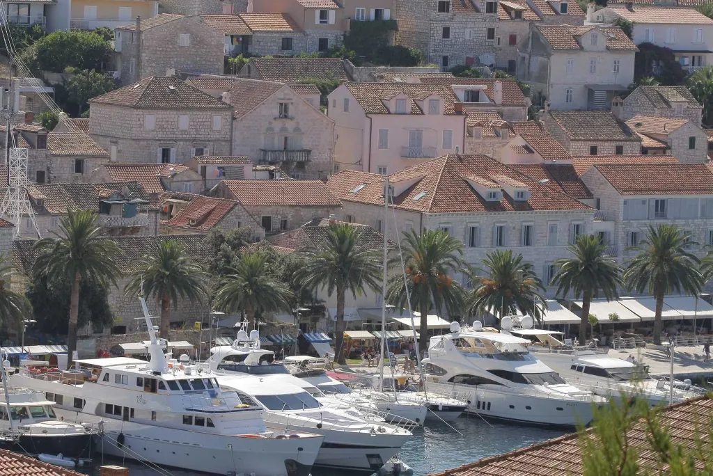 Historic 5-Bedroom Villa in Hvar with Spa Pool