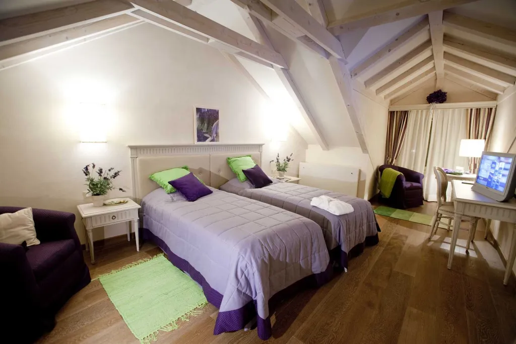 Historic 5-Bedroom Villa in Hvar with Spa Pool