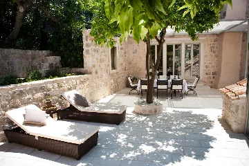 Historic 5-Bedroom Villa in Hvar with Spa Pool