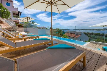 Villa with Heated Pool in Hvar for Up to 17 Guests