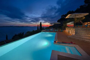 Villa with Heated Pool in Hvar for Up to 17 Guests