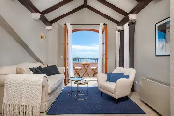 Villa with Heated Pool in Hvar for Up to 17 Guests