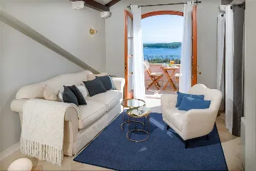 Villa with Heated Pool in Hvar for Up to 17 Guests