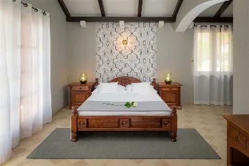 Villa with Heated Pool in Hvar for Up to 17 Guests