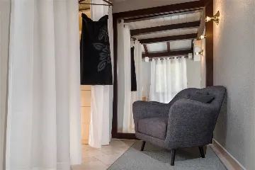 Villa with Heated Pool in Hvar for Up to 17 Guests