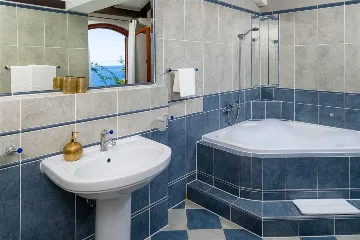 Villa with Heated Pool in Hvar for Up to 17 Guests