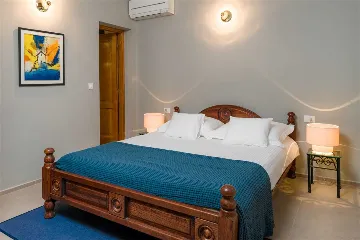 Villa with Heated Pool in Hvar for Up to 17 Guests