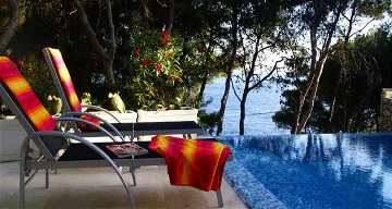Hvar Villa for 12–16 Guests with Pool