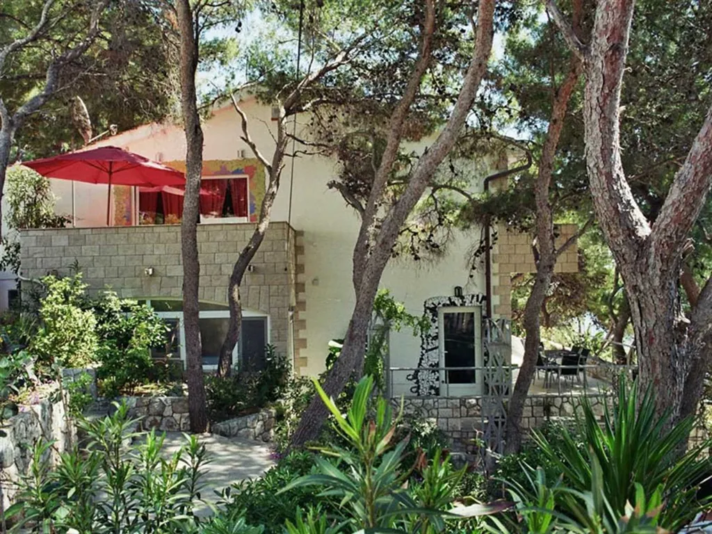 Hvar Villa for 12–16 Guests with Pool