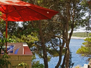 Hvar Villa for 12–16 Guests with Pool