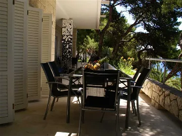 Hvar Villa for 12–16 Guests with Pool